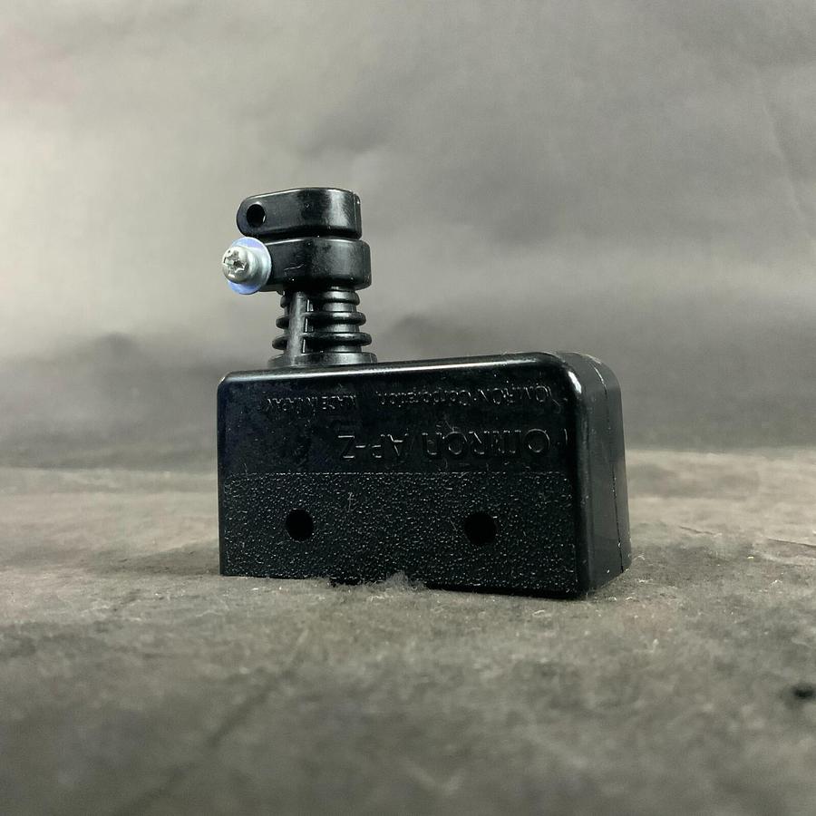 Used OMRON AP-Z TERMINAL COVER ($5 OBO)