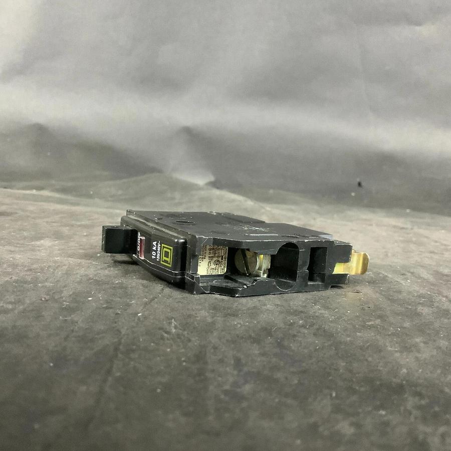 Used SQUARE D QOB120 CIRCUIT BREAKER ($14 OBO)