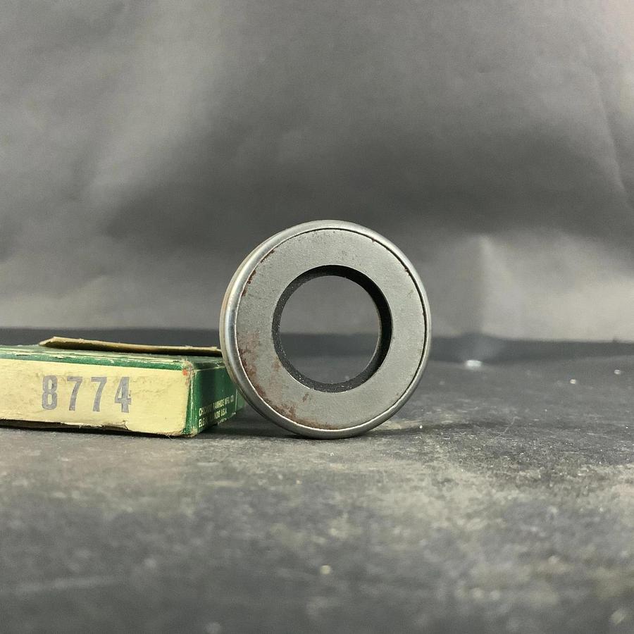 Used CR INDUSTRIES 8774 OIL SEAL ($10 OBO)