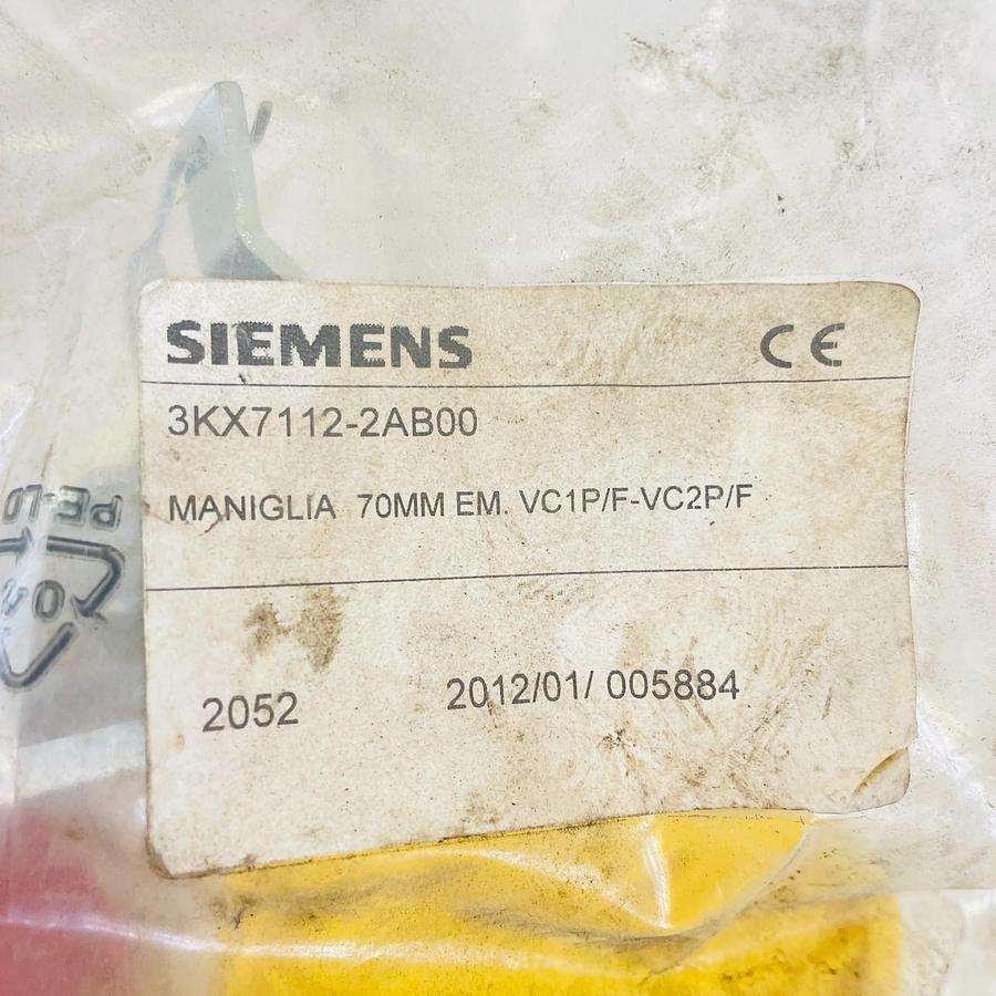 SIEMENS 3KX7112-2AB00 EMERGENCY STOP DOOR-MOUNT ROTARY OPERATING HANDLE KIT