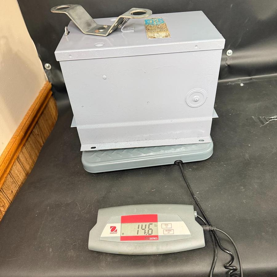 Used ITE BOS14352 SWITCH PLUG