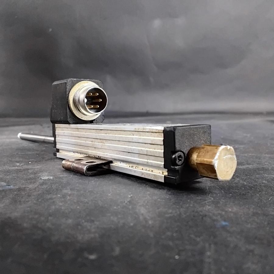 Used NOVOTECHNIK TRS-0050 POSITION TRANSDUCER ($175 OBO)