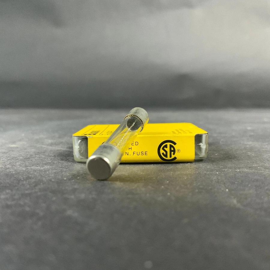 BUSSMANN AGC 5 FUSE - SET OF 5 ($6.50 OBO)