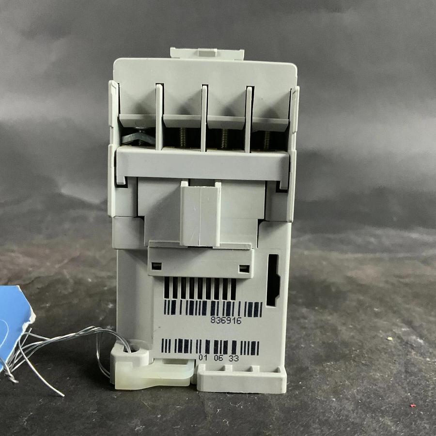 Used ALLEN BRADLEY 100-C16-01 CONTACTOR ($60 OBO)