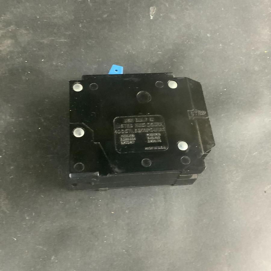 Used HUBBELL BRYANT BD1515 CIRCUIT BREAKER ($12 OBO)