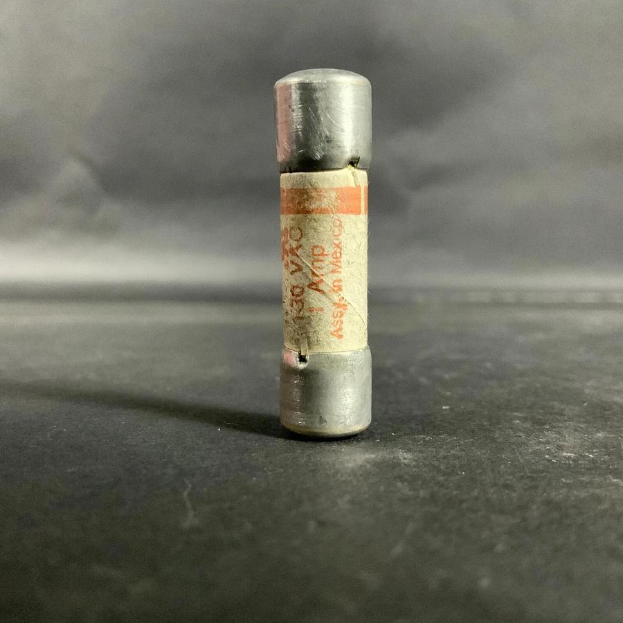 Refurbished FERRAZ SHAWMUT AMPTRAP A13X1 FUSE ($4 OBO)