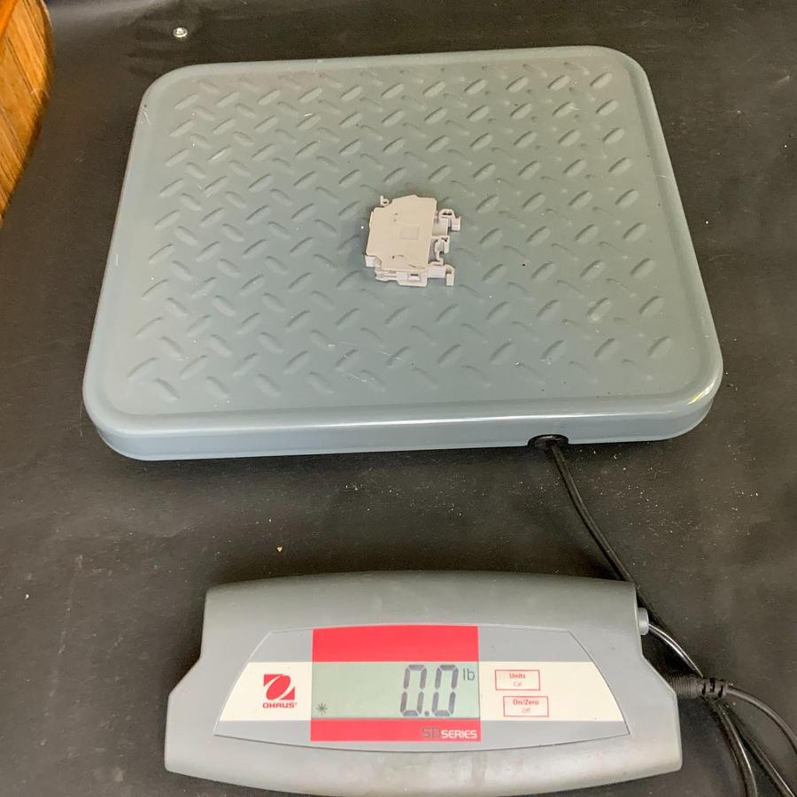 Used ENTRELEC 011566121 TERMINAL BLOCK