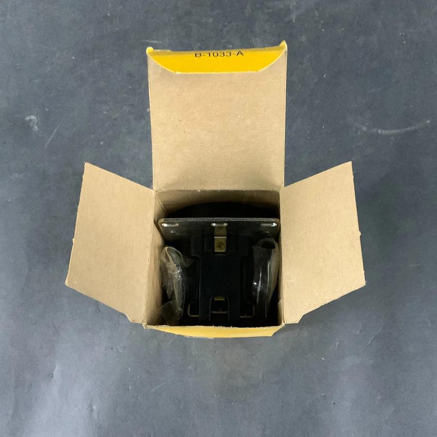 HUBBELL HBL9367 RECEPTACLE ($40 OBO)
