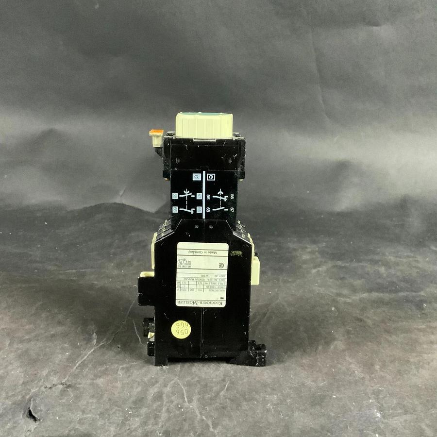 Used MOELLER DIL08-33-T TIMER RELAY ($60 OBO)