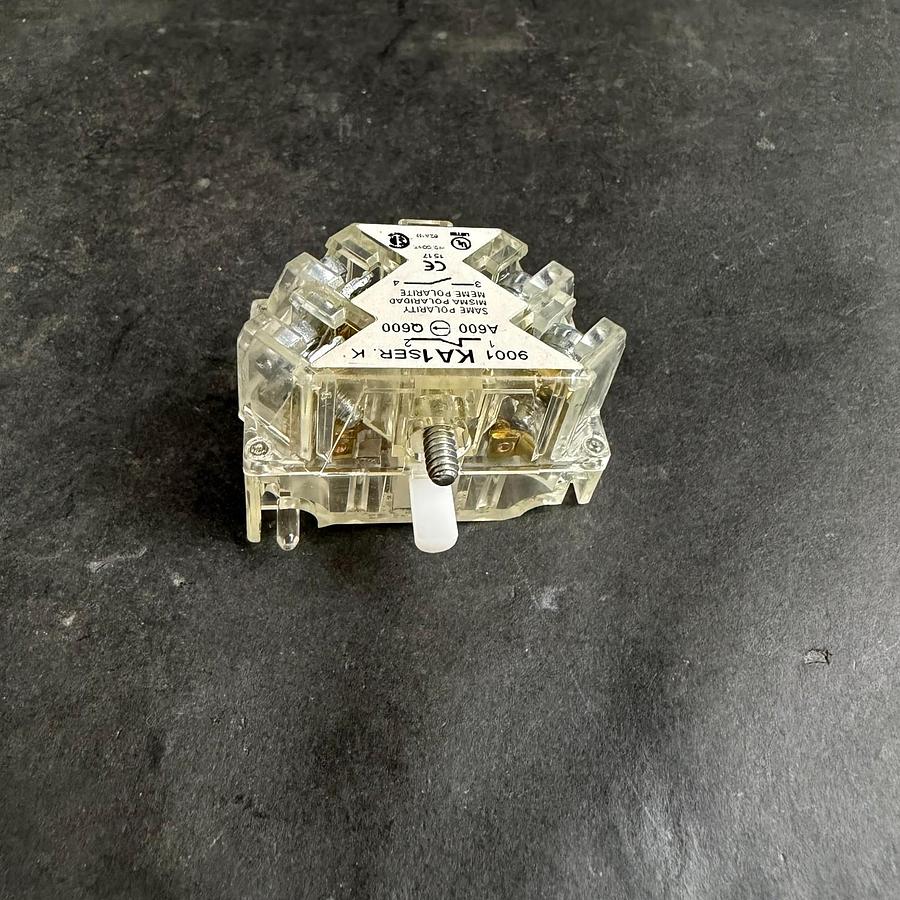 Used SCHNEIDER 9001 KA1 CONTACT BLOCK ($22 OBO)