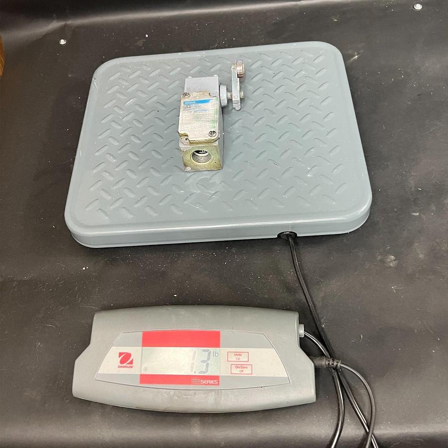 Used GOULD C4-JK05 LOX SWITCH ($20 OBO)