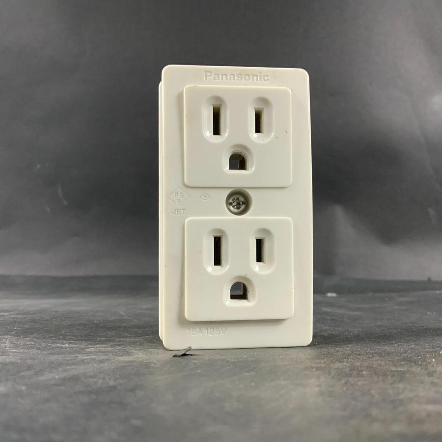 Used NATIONAL WK3004 AMP RECEPTACLE ($10 OBO)