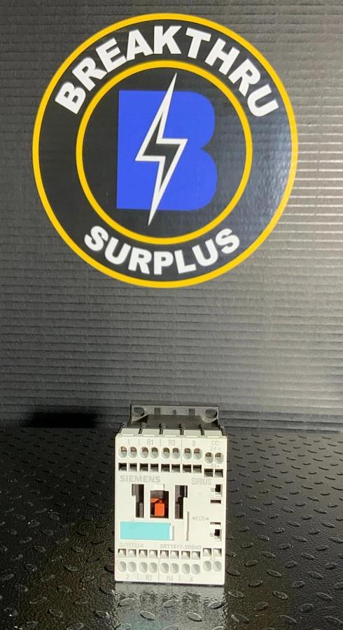 Used SIEMENS 3RT1517-2BB40 CONTACTOR ($30 OBO)
