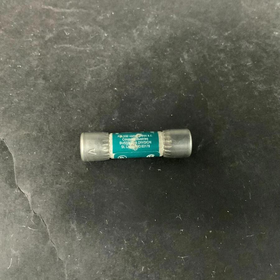 Used BUSSMANN FNQ 30 TIME DELAY FUSE - SET OF 2 ($10 OBO)