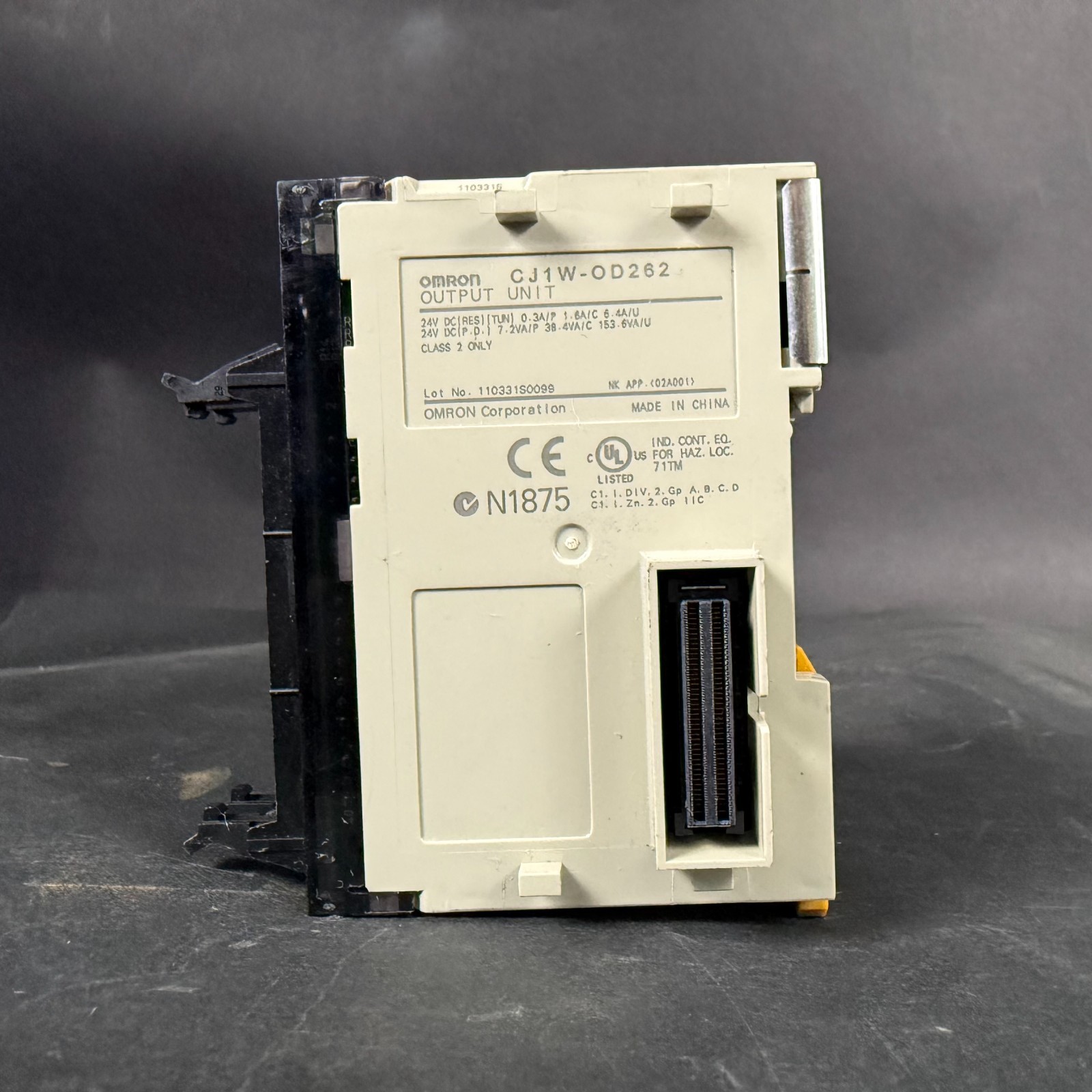 Used OMRON CJ1W-OD262 PLC OUTPUT UNIT ($45 OBO)