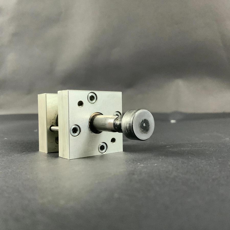 Used BIMBA FS-040 625-G PNEUMATIC CYLINDER ($15 OBO)