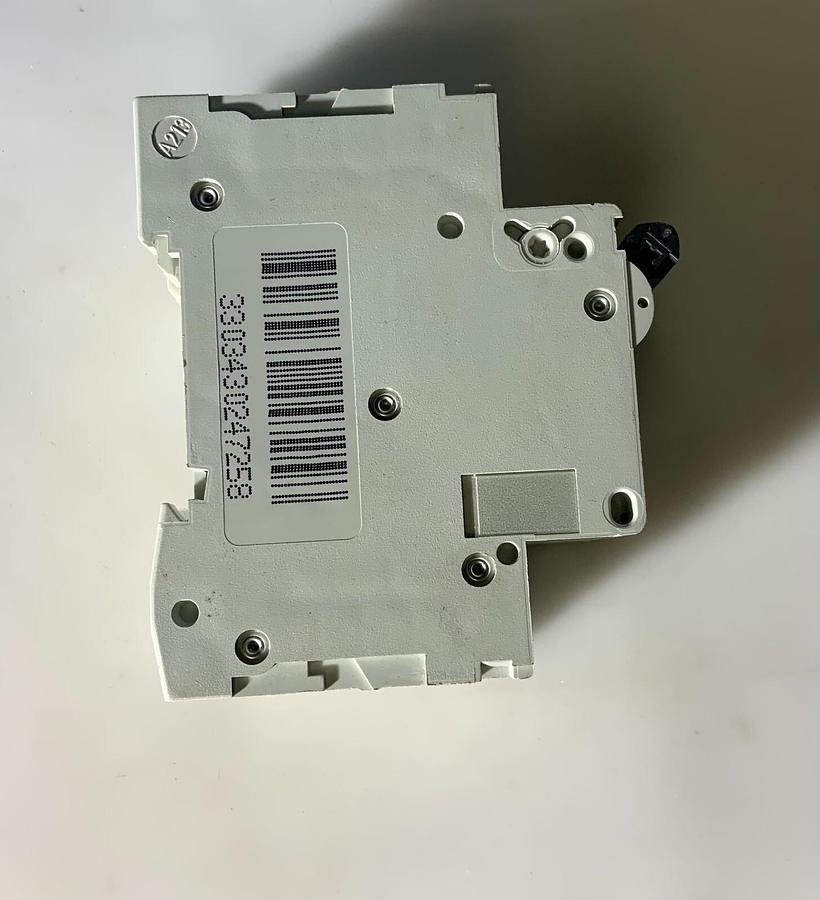 Used MERLIN GERIN MULTI9 C60H ($34.99 OBO)