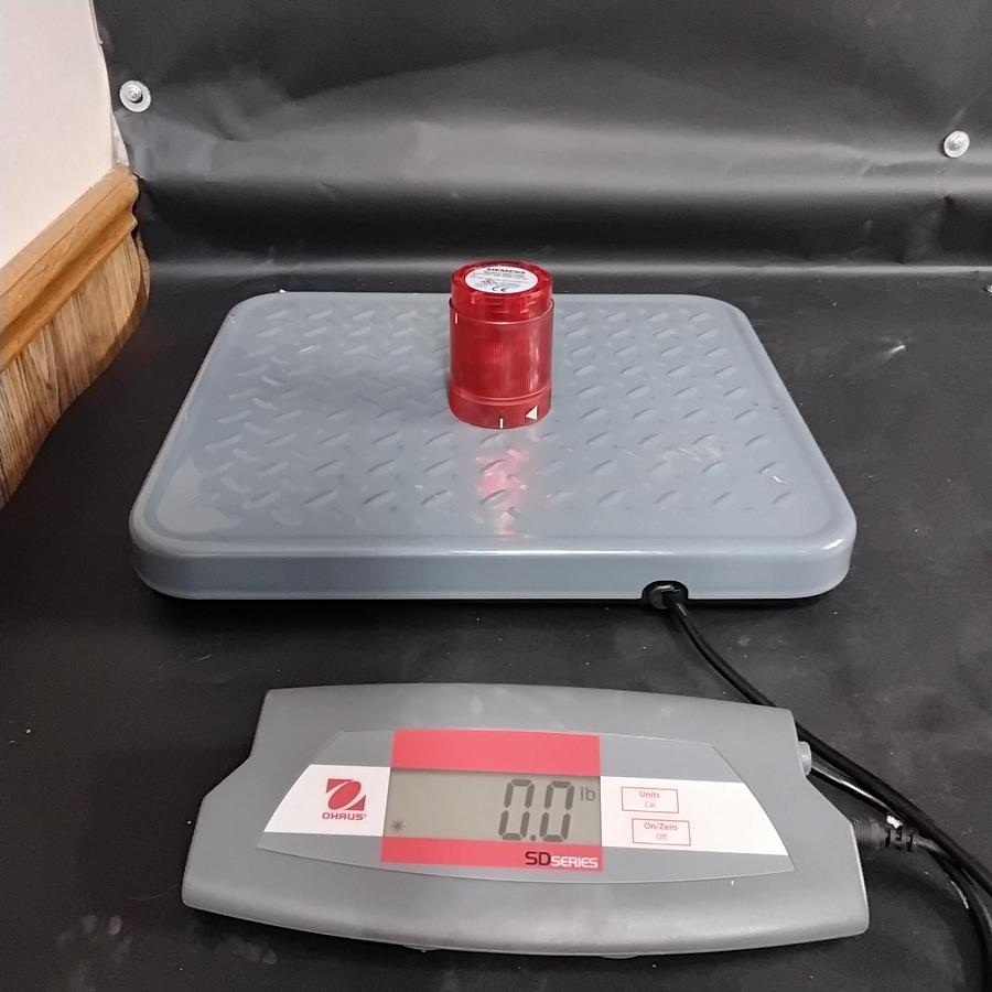 Used SIEMENS 8WD4 200-1 AB RED STACK LIGHT ($20 OBO)