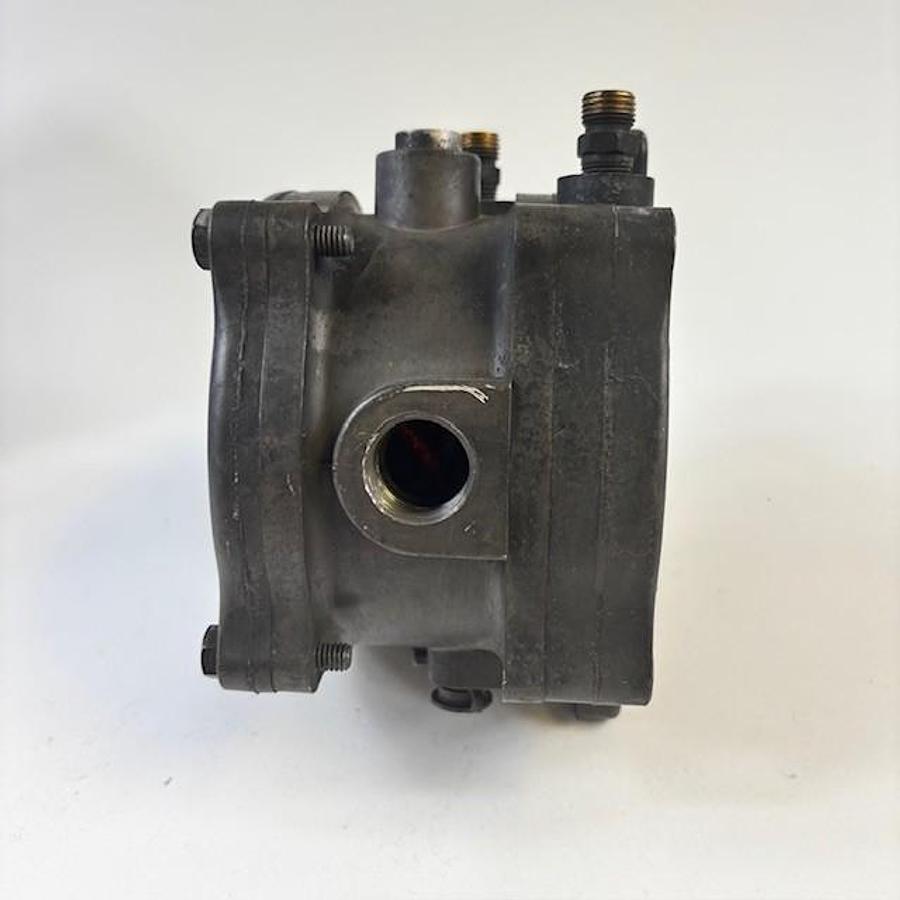 Used DWYER 1950G-1-B-120 PRESSURE SWITCH