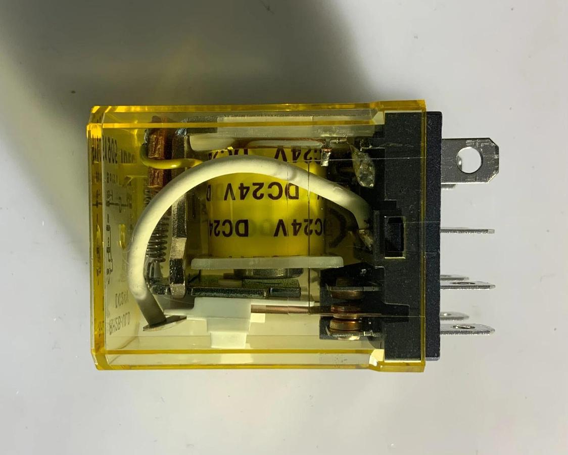 IDEC RH2B-ULD-DC24V ($4.49/EACH OBO)