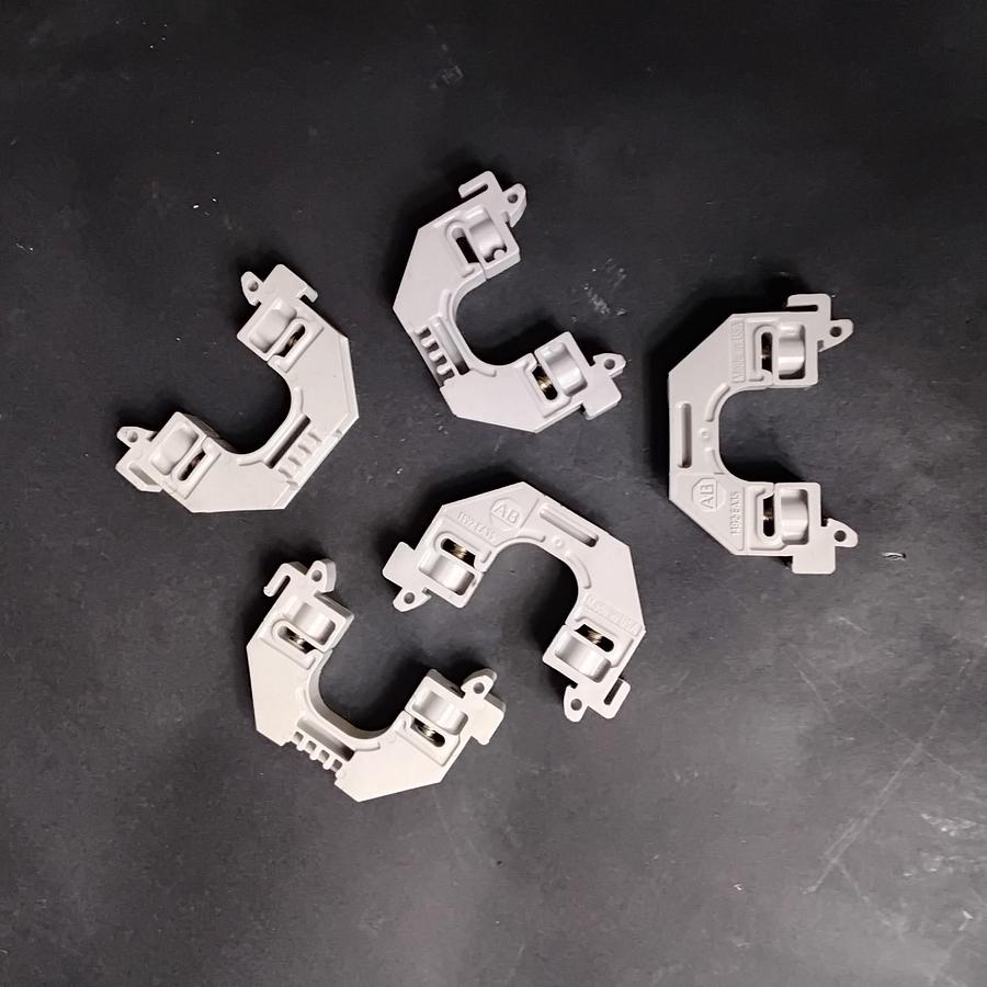 Used ALLEN BRADLEY 1492-EA35 TERMINAL BLOCK END ANCHORS-LOT OF 5 ($20 OBO)