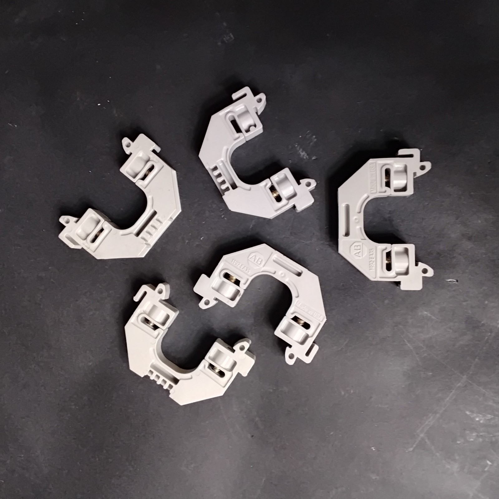 Used ALLEN BRADLEY  1492-EA35 TERMINAL BLOCK END ANCHORS-LOT OF 5 ($20 OBO)