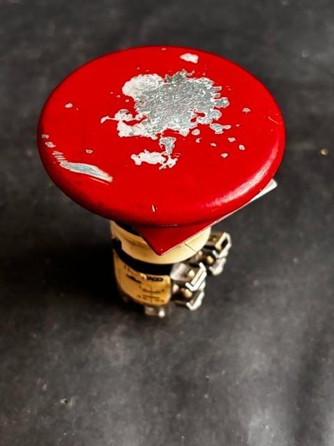 Used BACO AC11 EMERGENCY STOP PUSHBUTTON ($16 OBO)