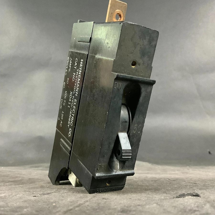 Used HEINEMANN X0411 CIRCUIT BREAKER ($17 OBO)