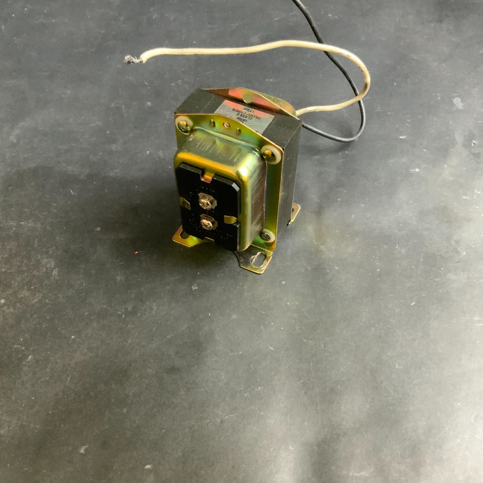 Used HONEYWELL AT140A1000 TRANSFORMER ($10 OBO)