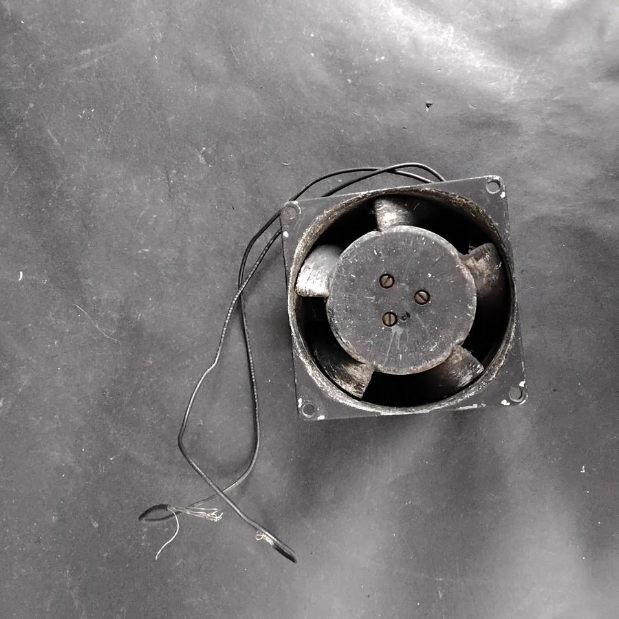 Used DAYTON 5C115 AXIAL FAN ($10 OBO)