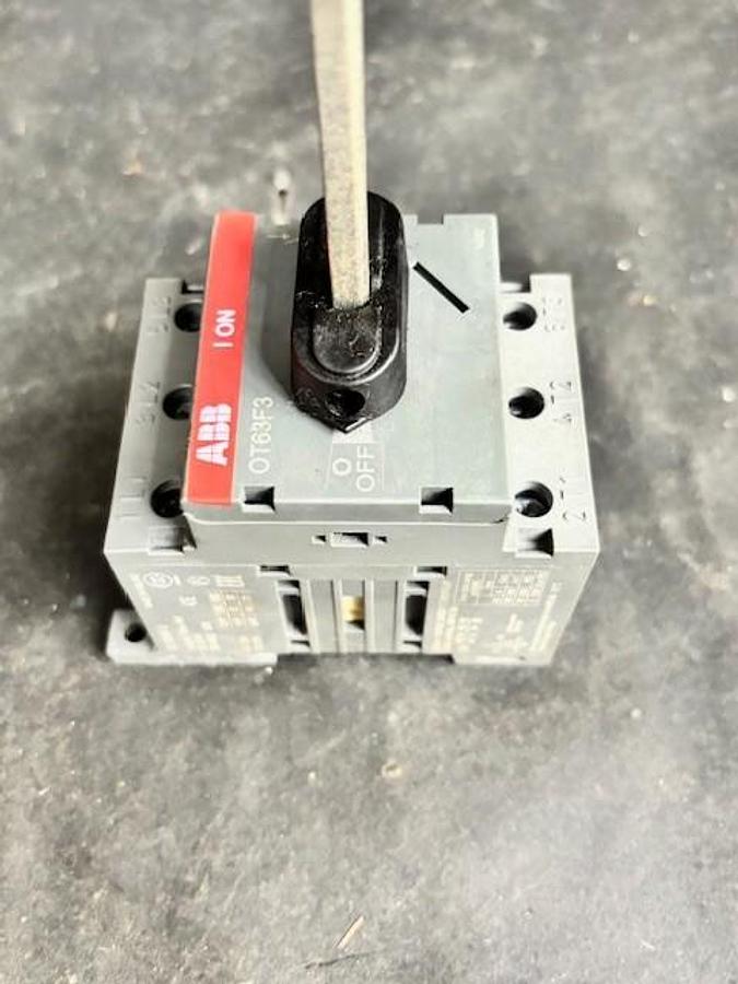 Used ABB OT63F3 DISCONNECTOR SWITCH