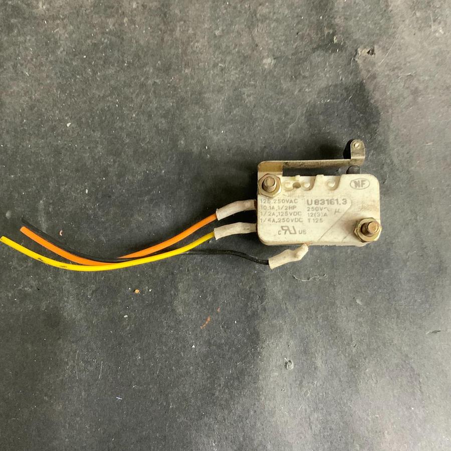 Used CROUZET U83161.3 MICRO SWITCH