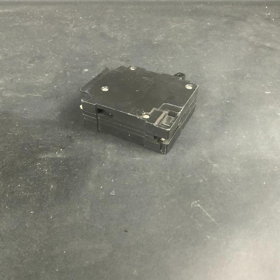 Used SIEMENS QPF120 CIRCUIT BREAKER ($20 OBO)