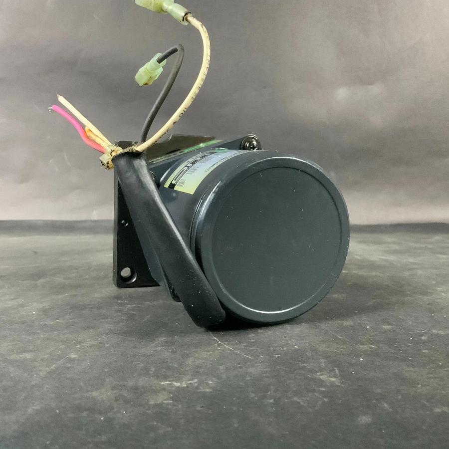 Used ORIENTAL MOTOR 4GN50KA GEAR HEAD ($60 OBO)