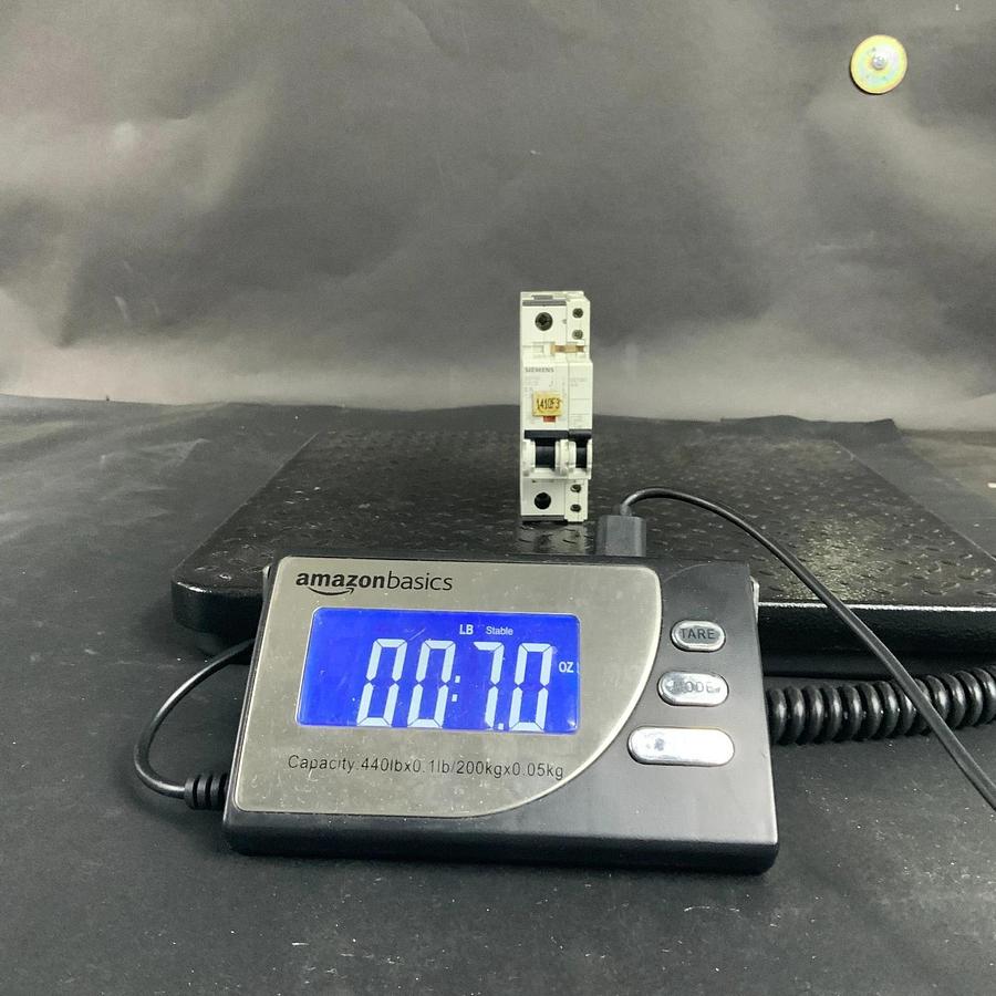 Used SIEMENS 5SY61MCB C6 CIRCUIT BREAKER W/ AS AUX SWITCH ($12 OBO)