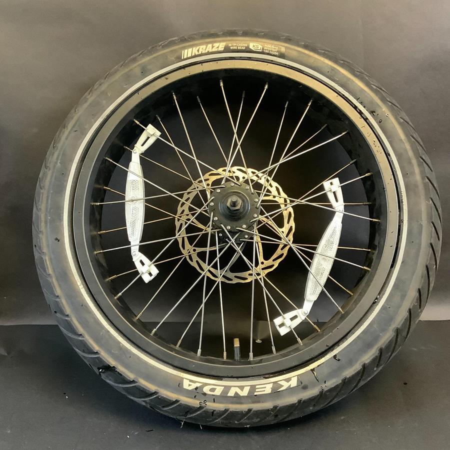 Used KENDA KRAZE K1032-003 20X4-1/4 E-BIKE WHEEL WITH ROTOR ($95 OBO)