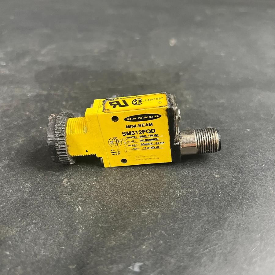 Used BANNER SM312FQD MINI-BEAM SENSOR ($40 OBO)