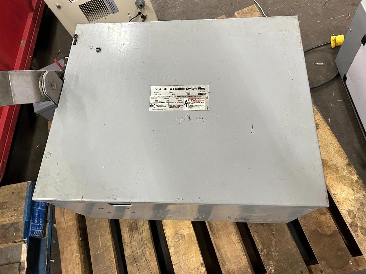 Used SIEMENS ITE RV365 XL-X BUSWAY FUSIBLE SWITCH PLUG ($2750 OBO)