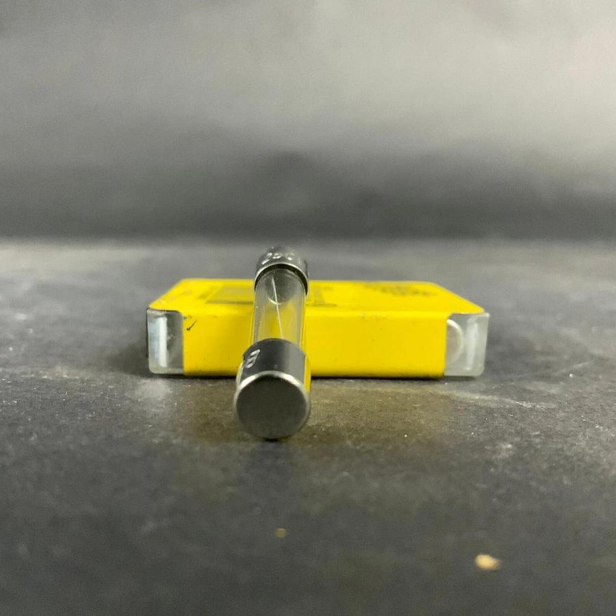 BUSSMANN AGC-1 FUSE - SET OF 5 ($6.50 OBO)