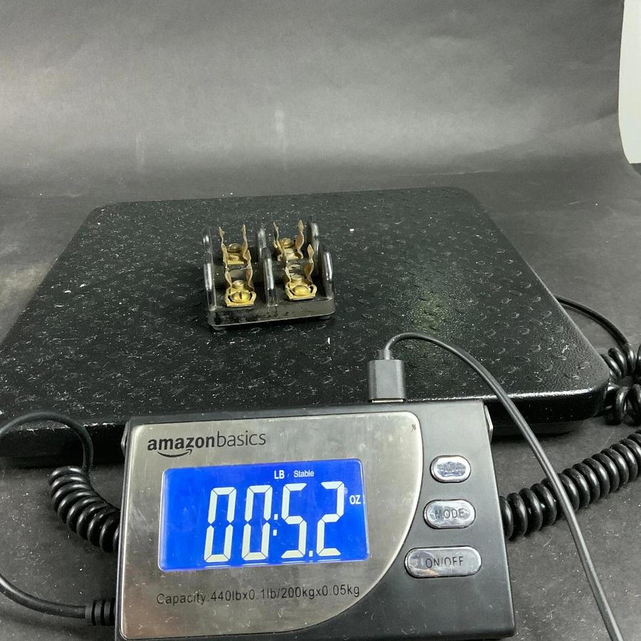 GECO DOUBLE FUSE HOLDER 30A 250V ($15 OBO)