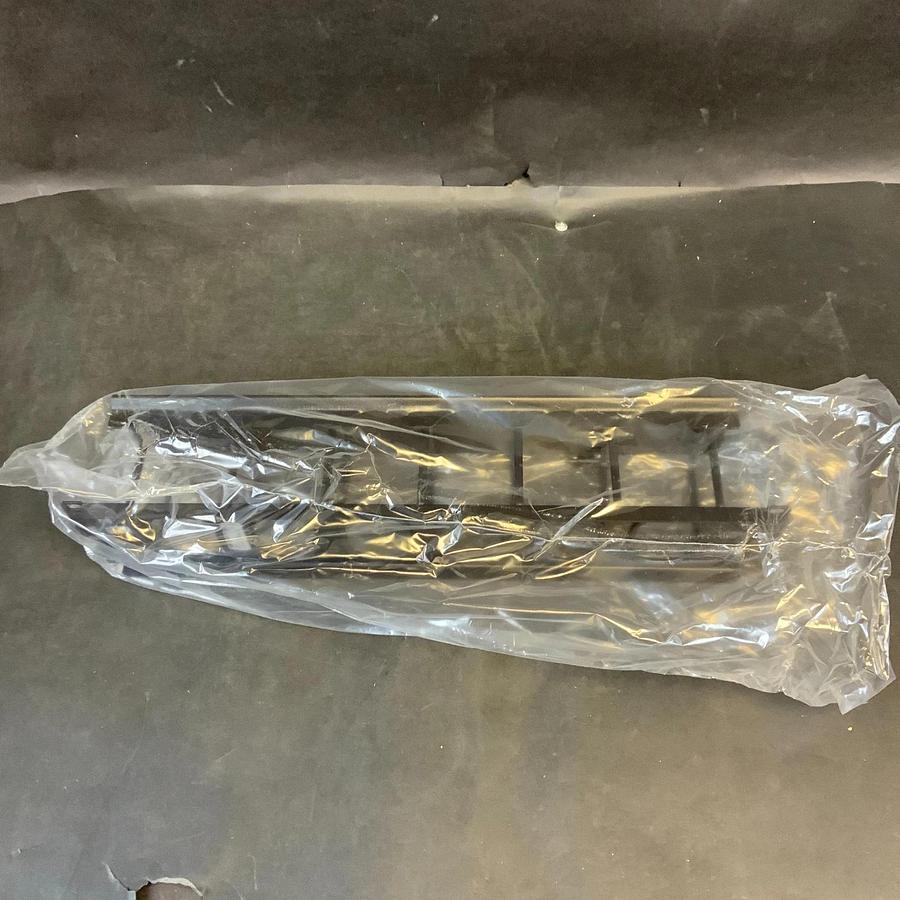 HUBBELL HC219CE3N NEXTFRAME CABLE MANAGEMENT PANEL ($20 OBO)