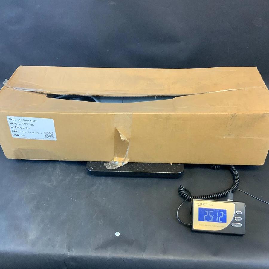 EATON CHM4N7NS POWER OUTLET PANEL ($150 OBO)