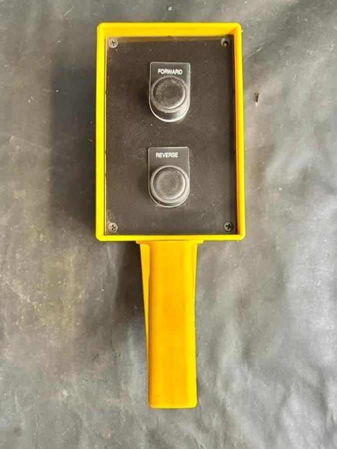 Used EUCHNER FORWARD/REVERSE CONTROLLER