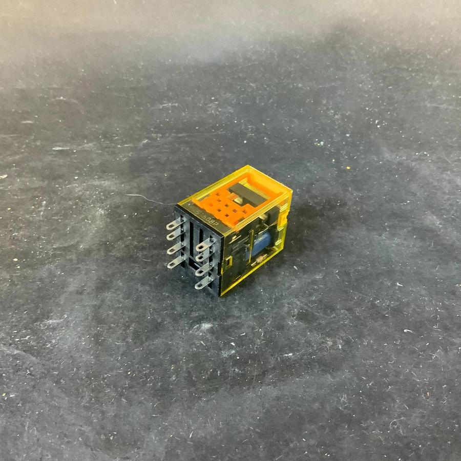 Used IDEC RU2S-C-A110 RELAY ($8 OBO)