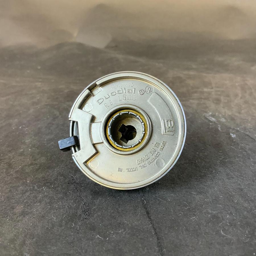 Used BI TECHNOLOGIES DUALDIAL RB-1538 TURN COUNTING DIAL ($12 OBO)