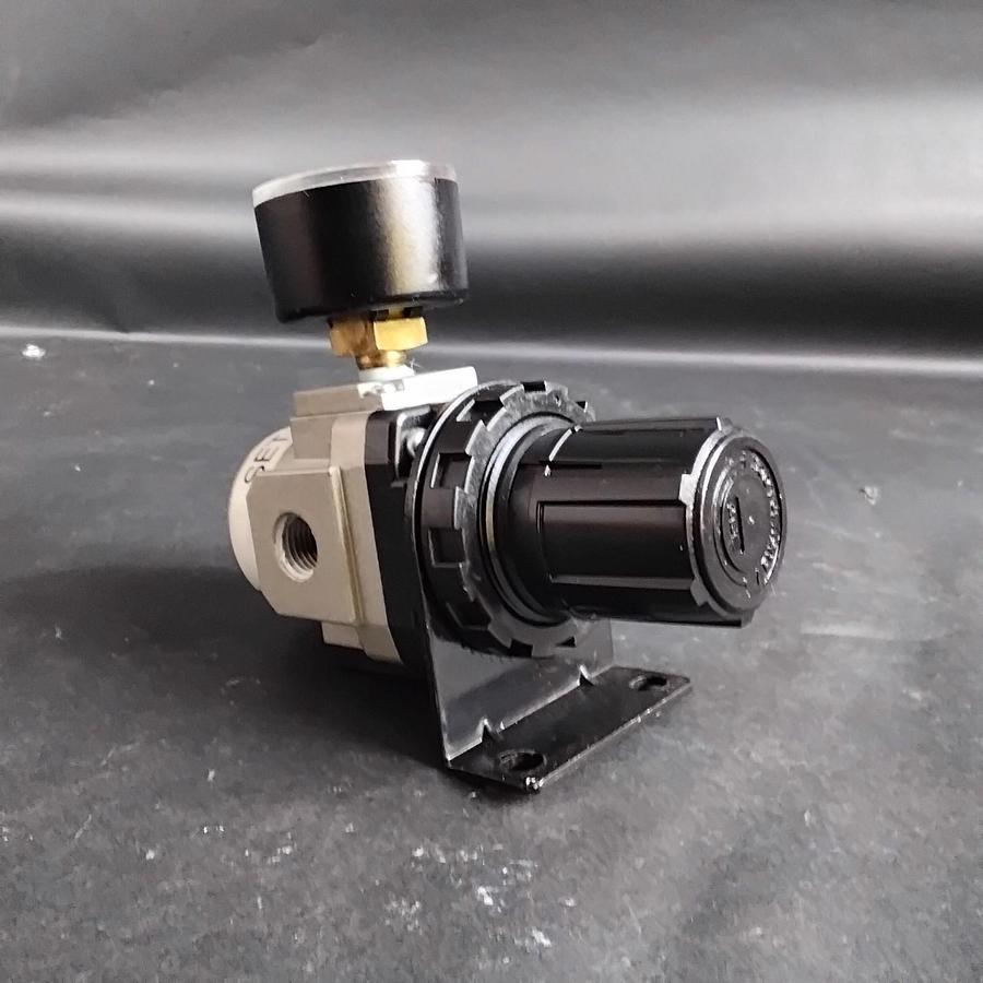 Used SMC AR30K-02 AIR REGULATOR ($25 OBO)