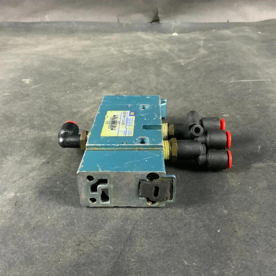 Used MAC 825C-PM-111CA-552 SOLENOID VALVE ($45 OBO)