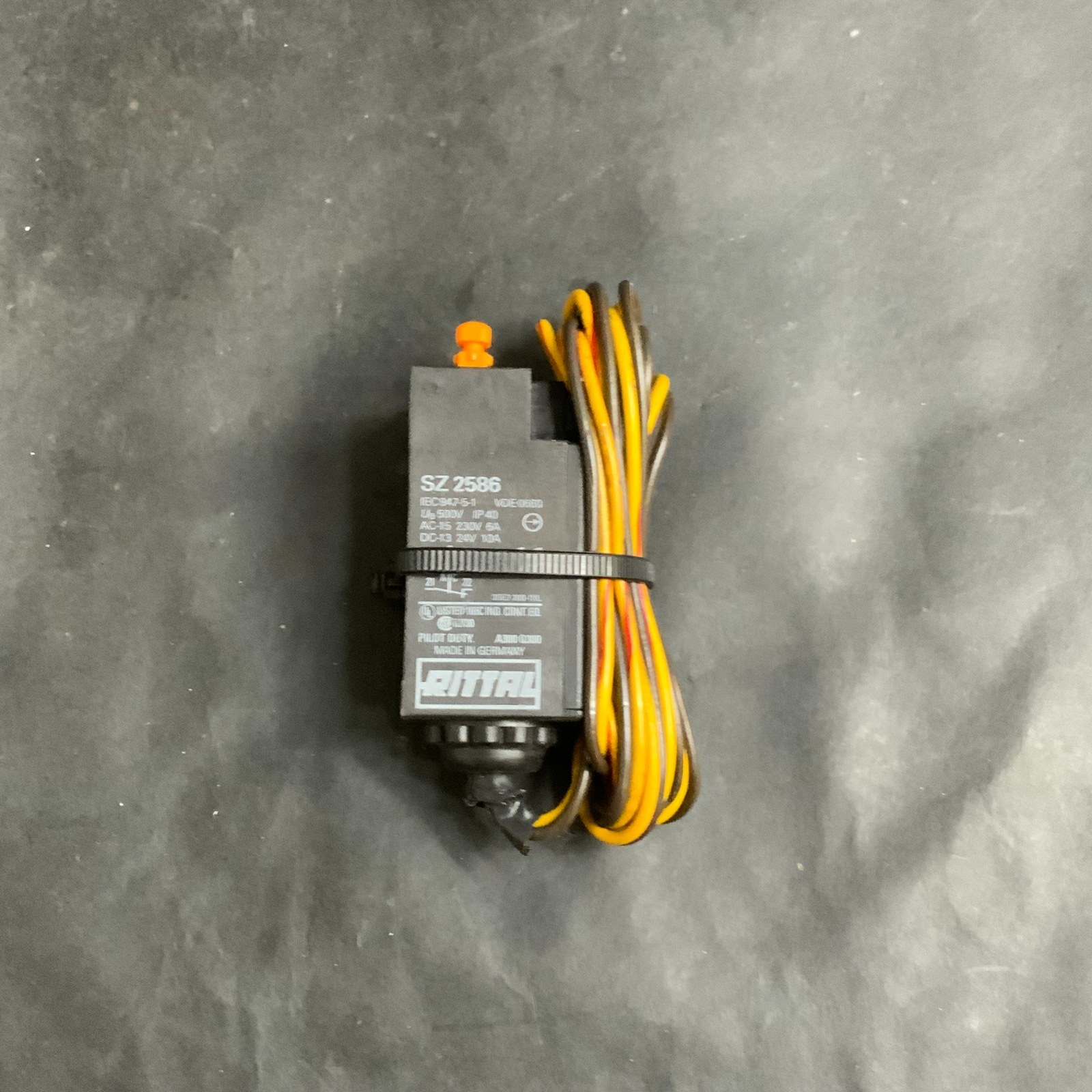 Used RITTAL SZ 2586 SAFETY INTERLOCK SWITCH ($12 OBO)