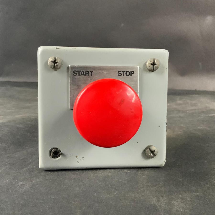 Used RITTAL A-2013 INDUSTRIAL CONTROL ENCLOSURE ($40 OBO)