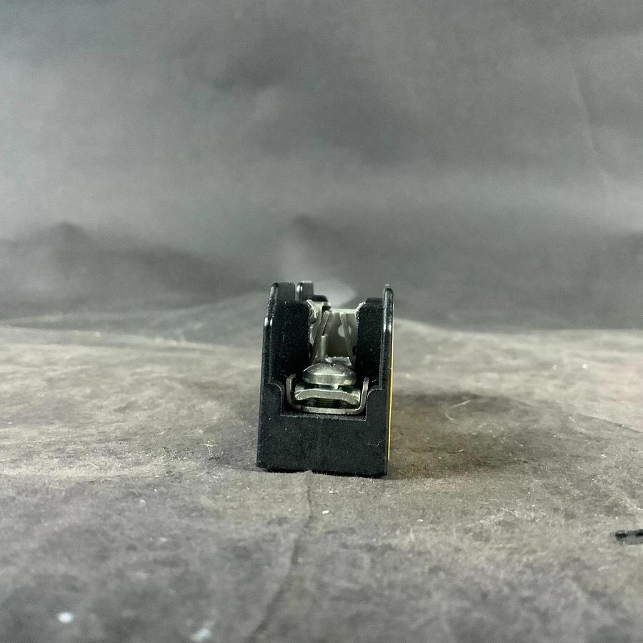 Used BUSSMANN BC6031P FUSE BLOCK ($10 OBO)